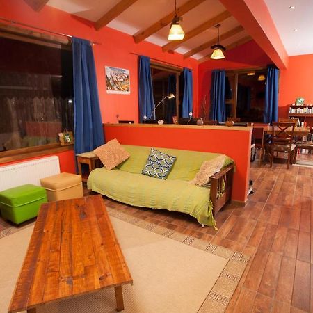 The Singing Lamb Bed and Breakfast Puerto Natales Esterno foto