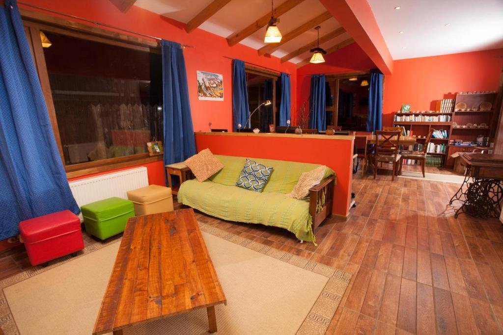 The Singing Lamb Bed and Breakfast Puerto Natales Esterno foto