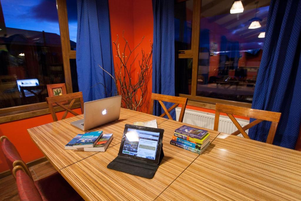 The Singing Lamb Bed and Breakfast Puerto Natales Esterno foto